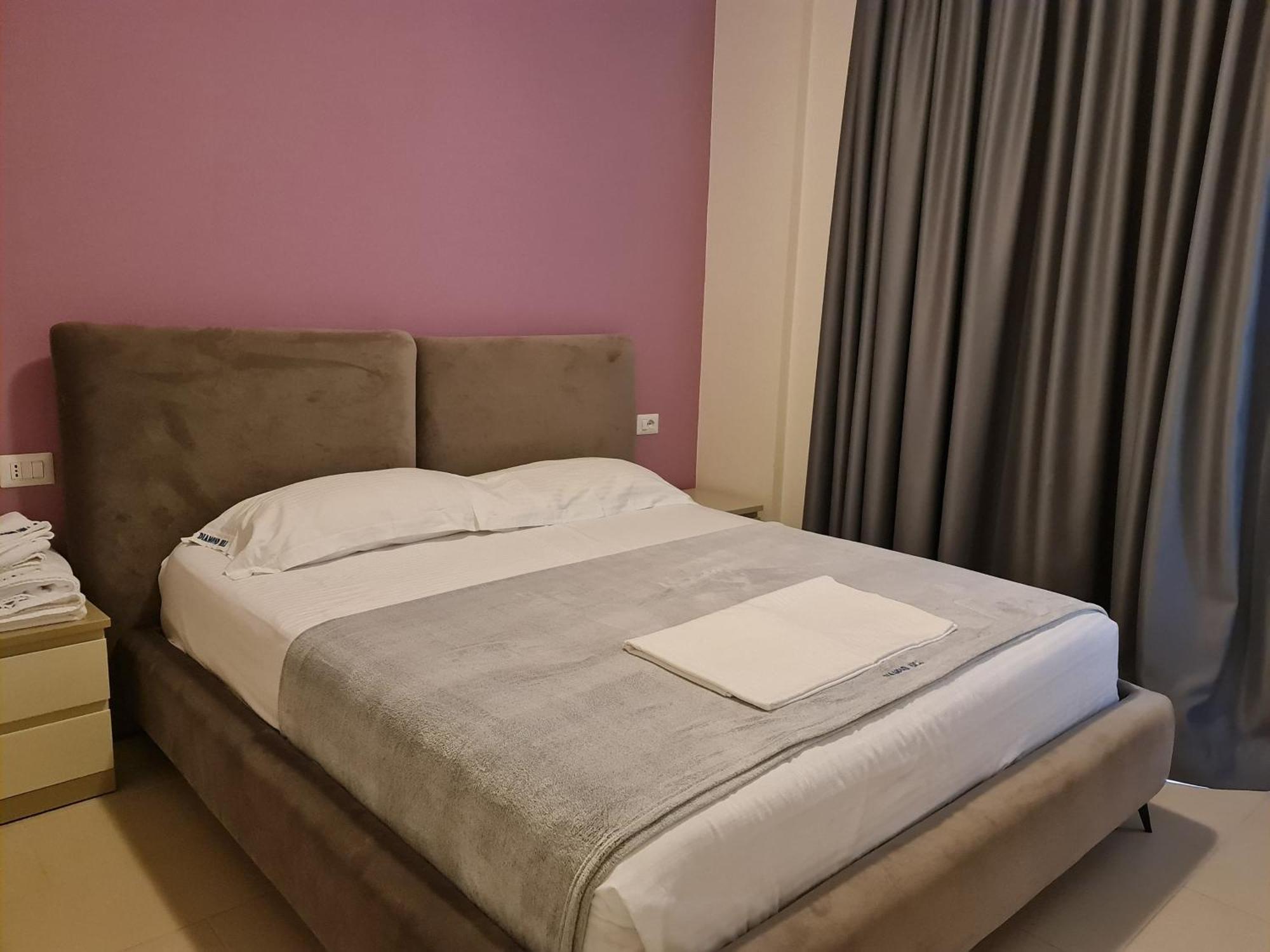 Holiday Apartments Вльора Екстер'єр фото