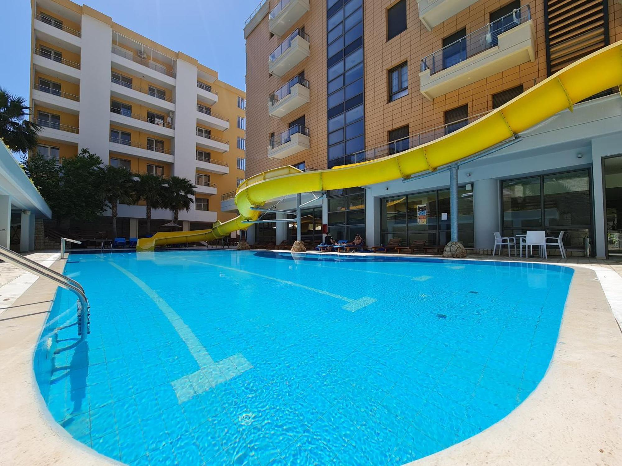 Holiday Apartments Вльора Екстер'єр фото